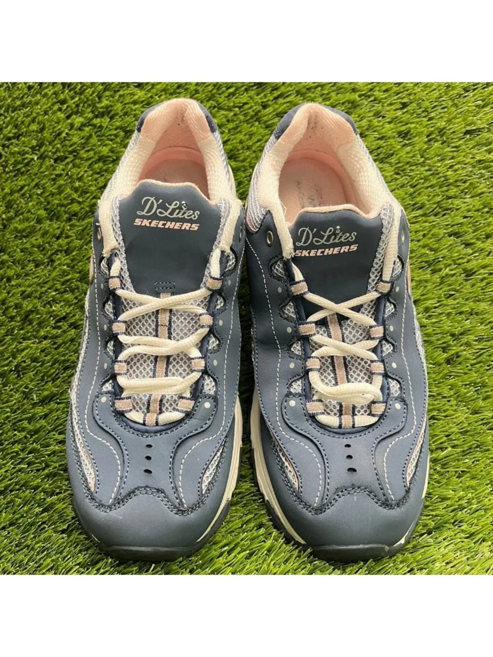 Skechers please review
